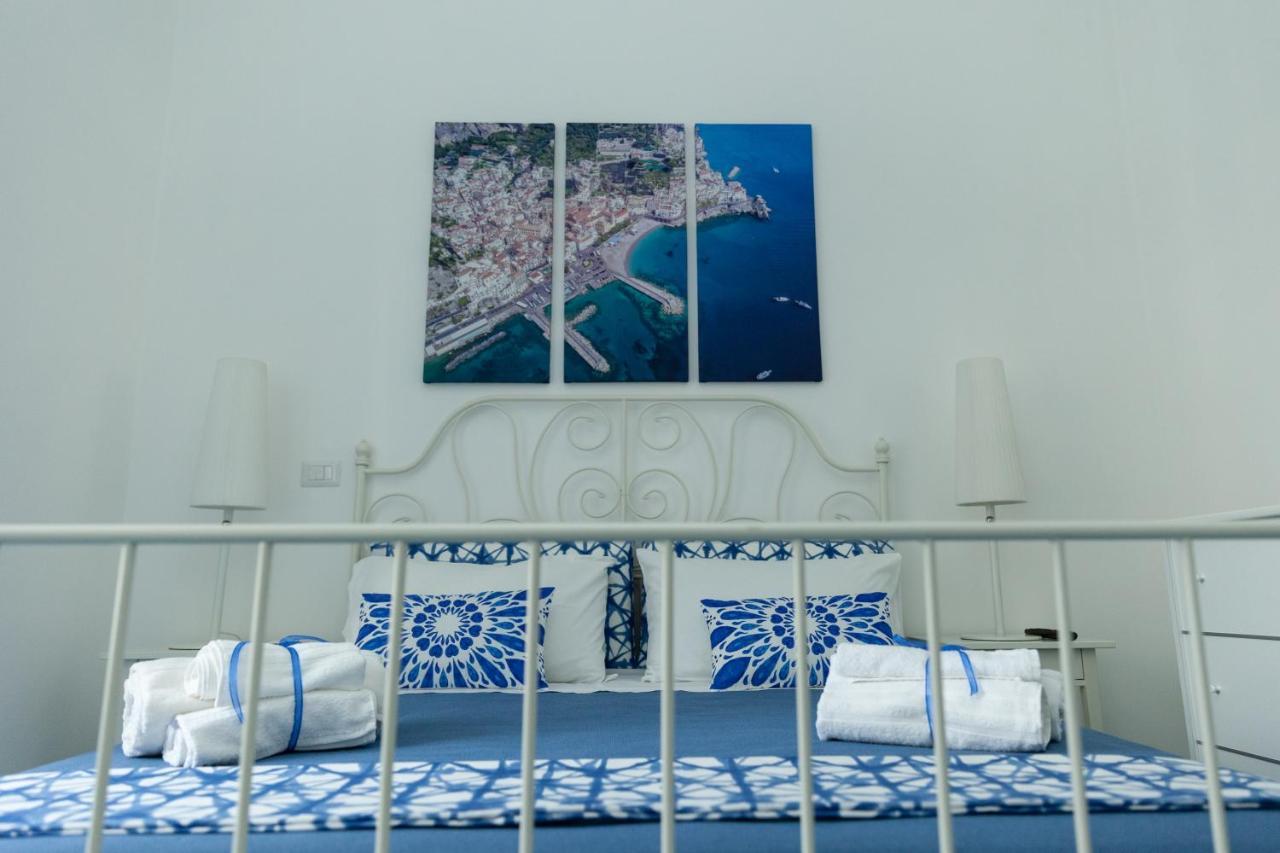Velia34 Bed and Breakfast Salerno Buitenkant foto