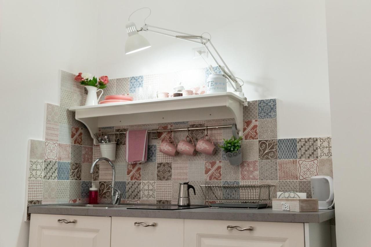 Velia34 Bed and Breakfast Salerno Buitenkant foto