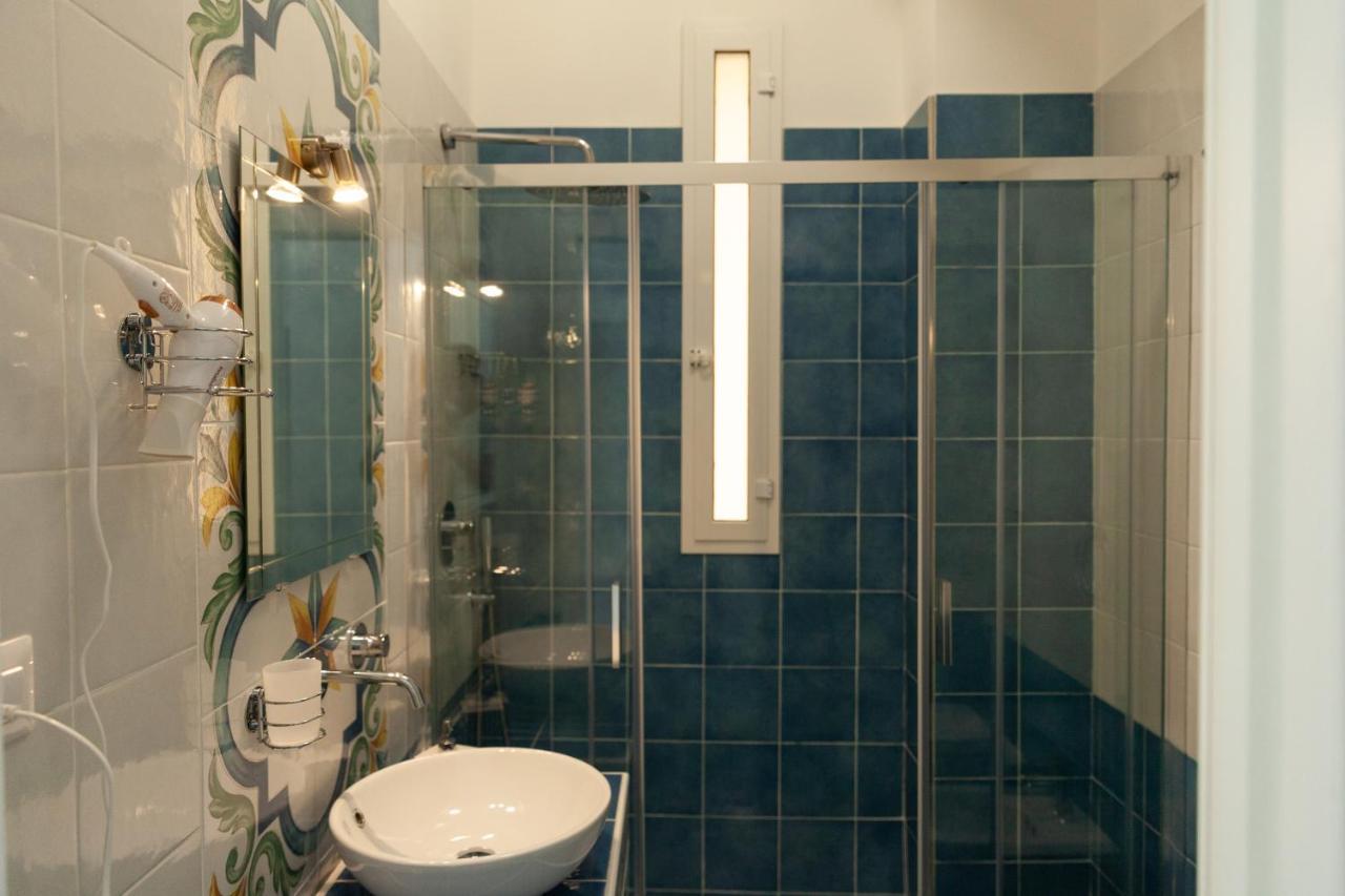 Velia34 Bed and Breakfast Salerno Buitenkant foto