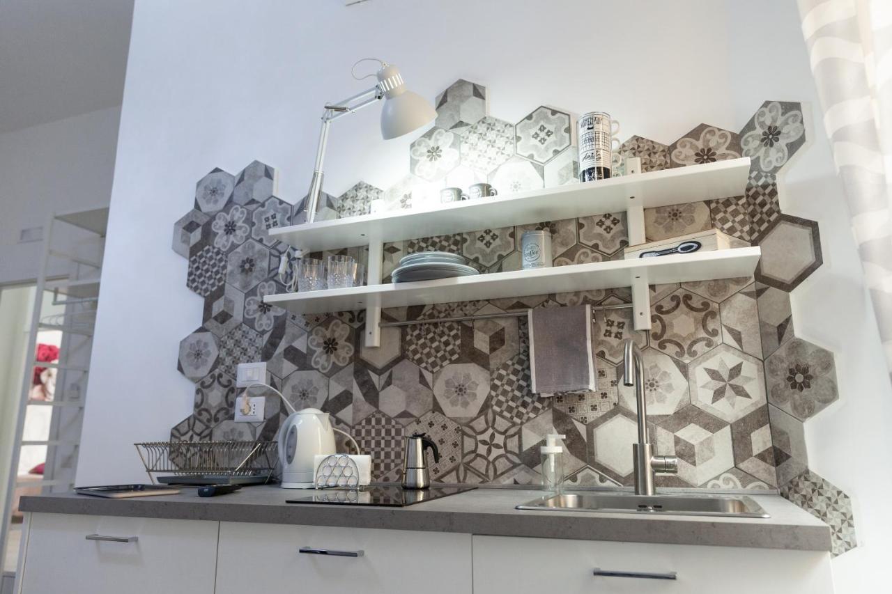 Velia34 Bed and Breakfast Salerno Buitenkant foto