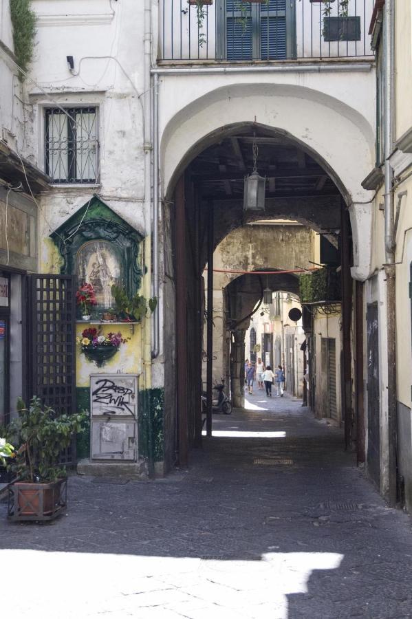 Velia34 Bed and Breakfast Salerno Buitenkant foto