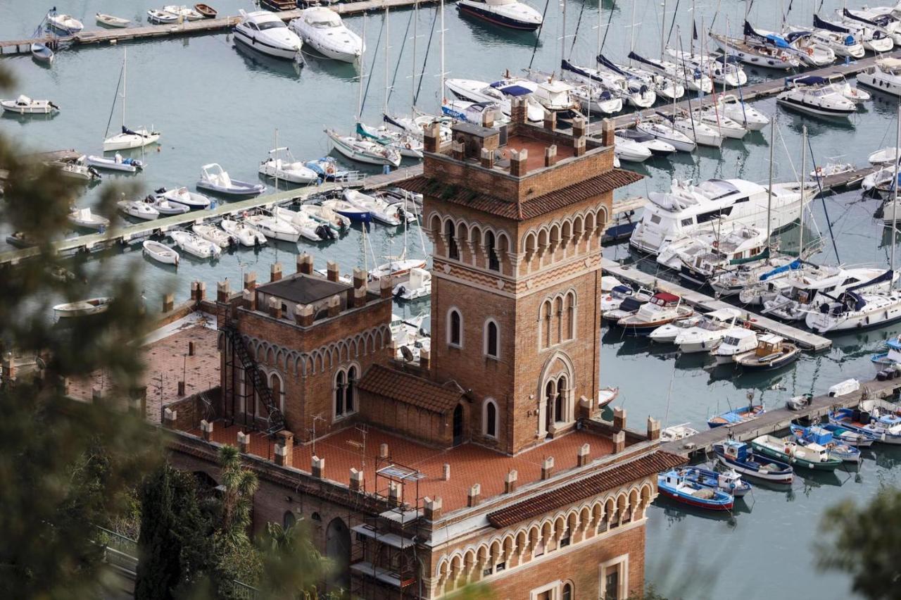 Velia34 Bed and Breakfast Salerno Buitenkant foto
